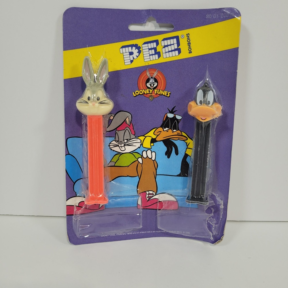 Vintage 1998 PEZ Looney Tunes Bugs Bunny and Daffy Duck Dispenser Set Orig Pkg